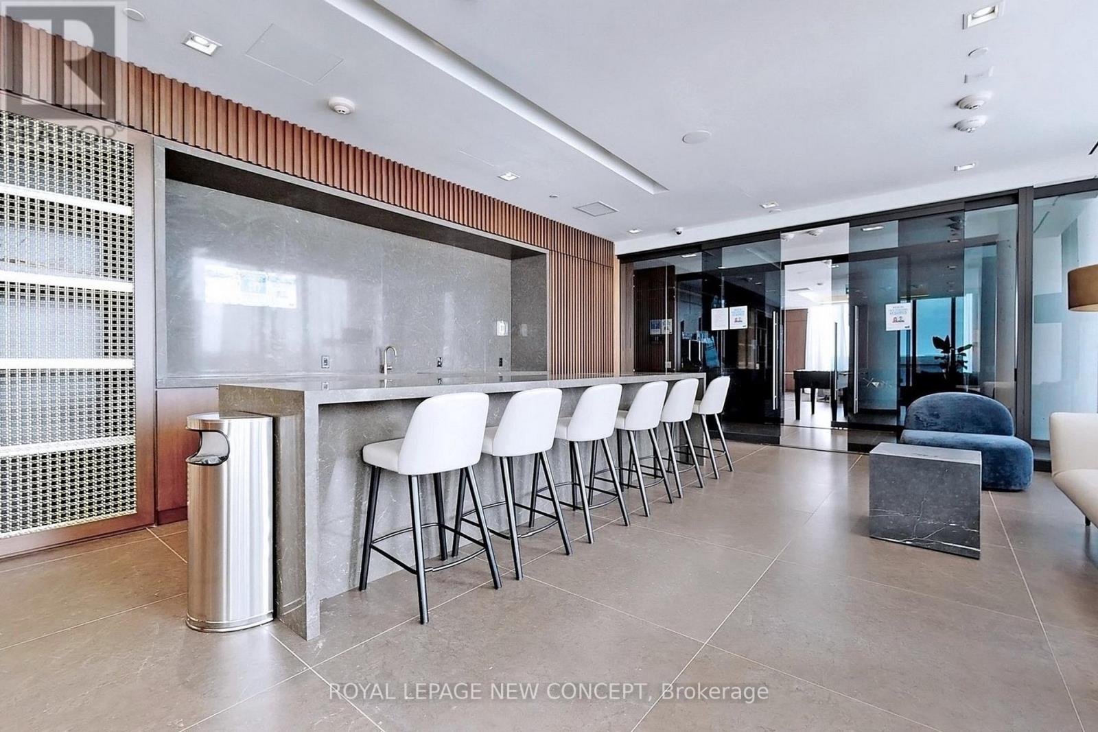 #3907 -950 PORTAGE PKWY, #3907
