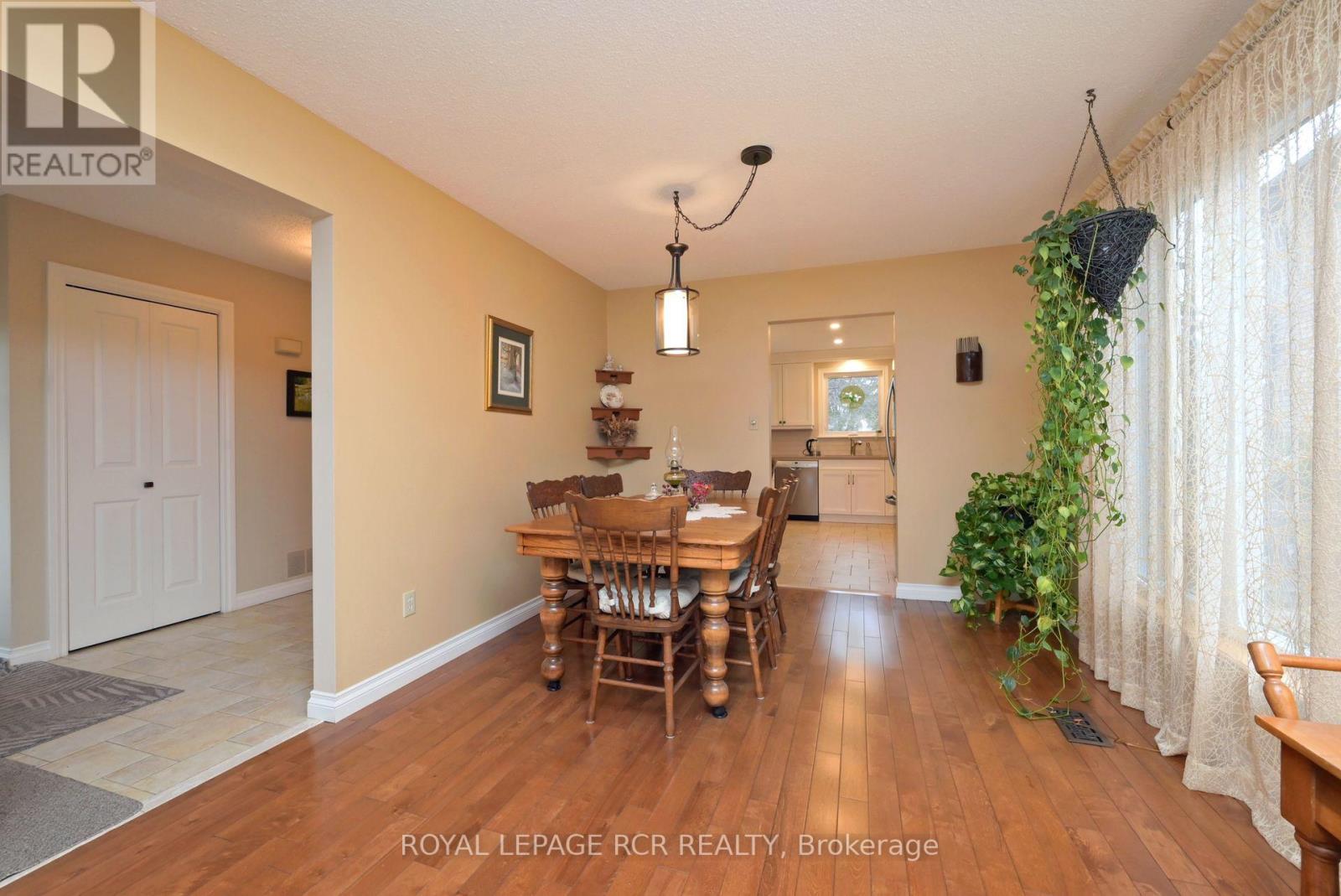 146 CUNNINGHAM DR