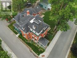 7 WILSON ST