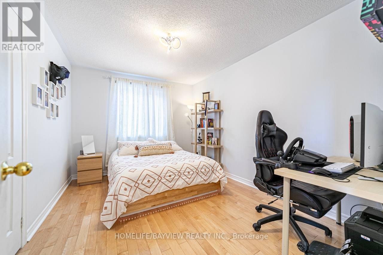 119 GLENFOREST DR