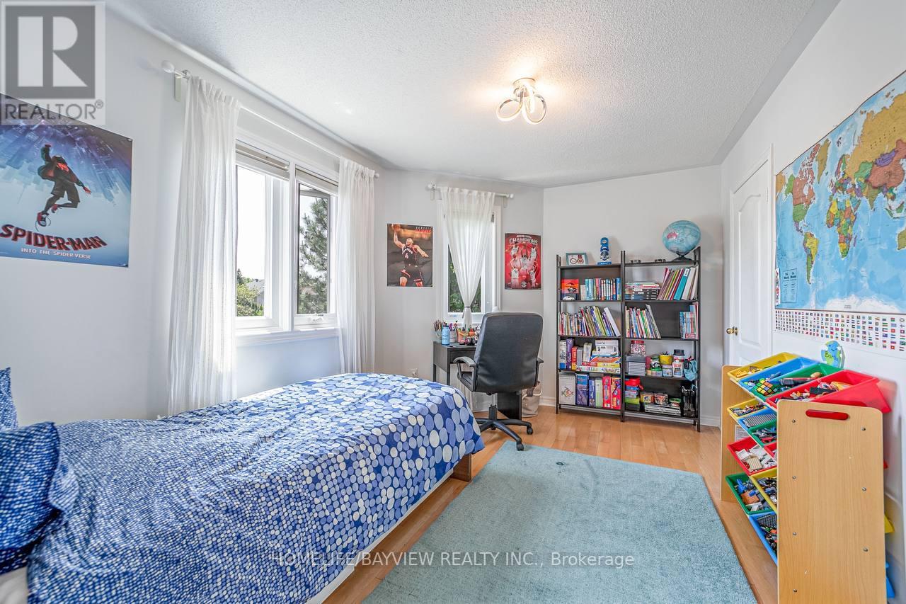 119 GLENFOREST DR
