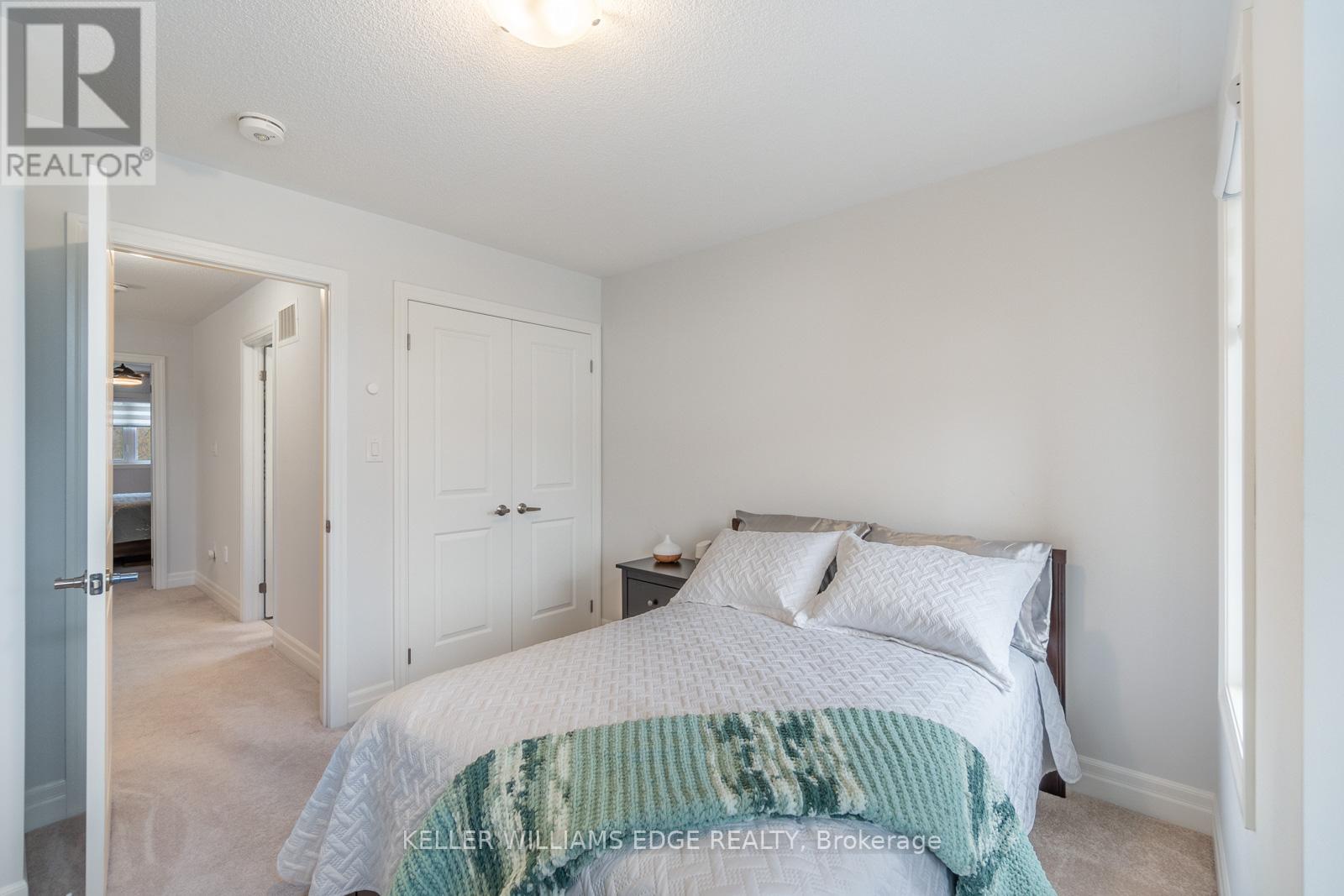 84 WOOD CRES