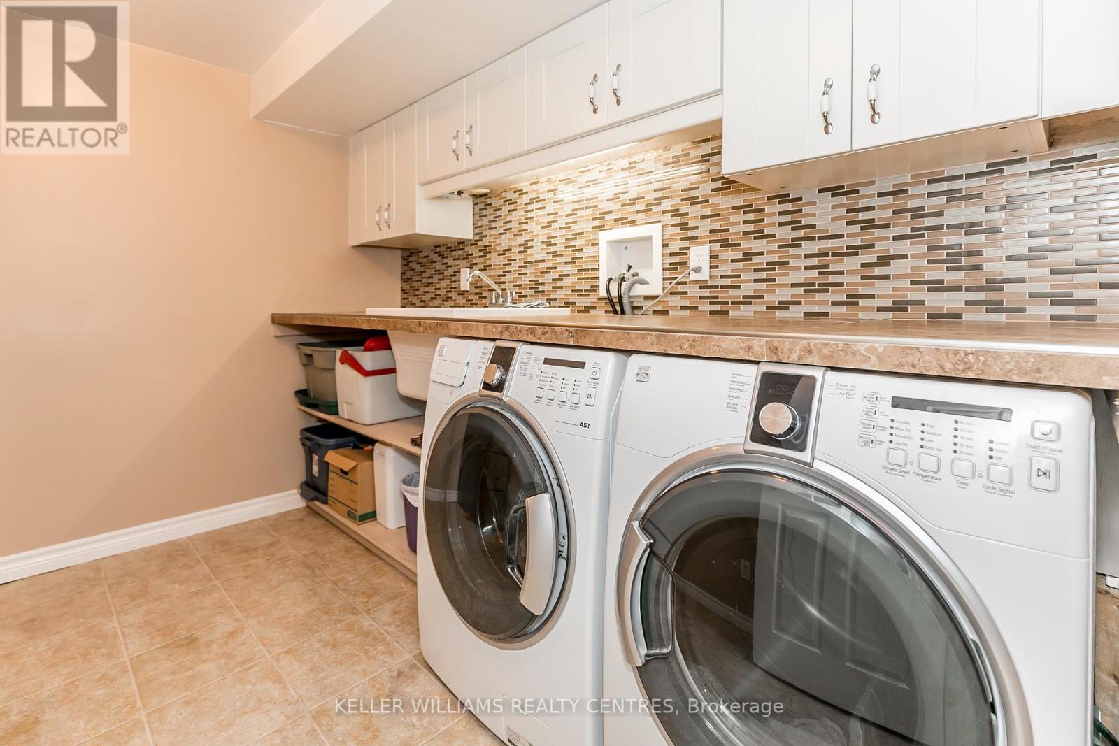 173 HOLLANDVIEW TR