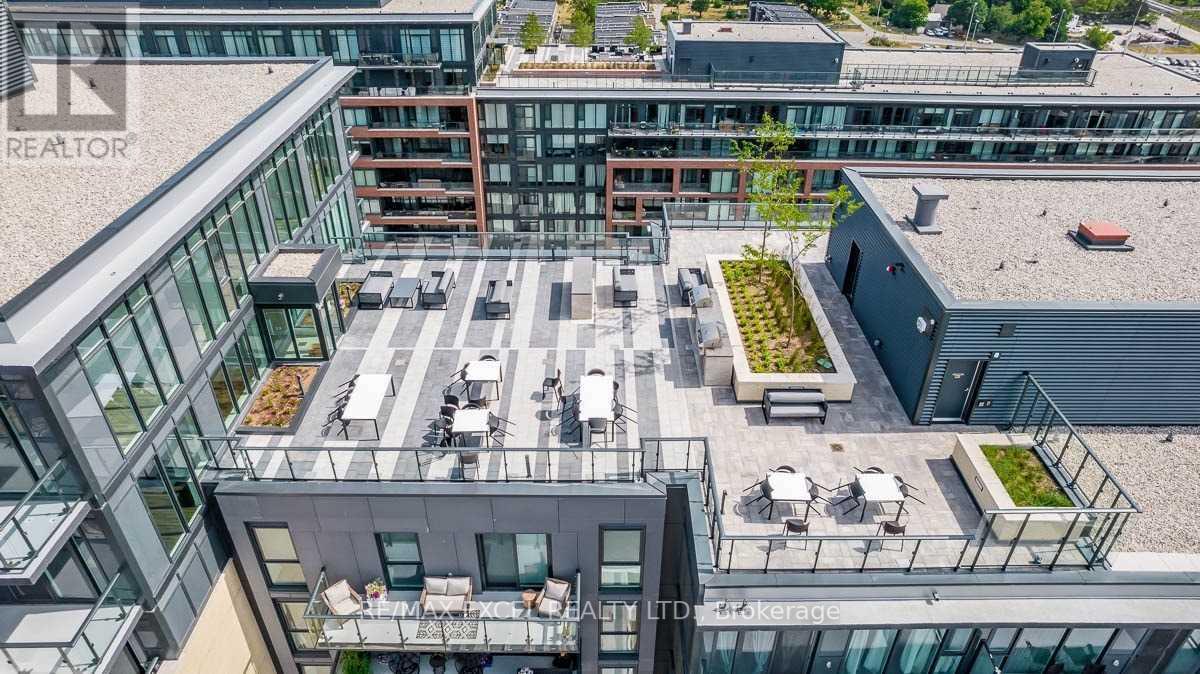 #105 -100 EAGLE ROCK WAY, #105