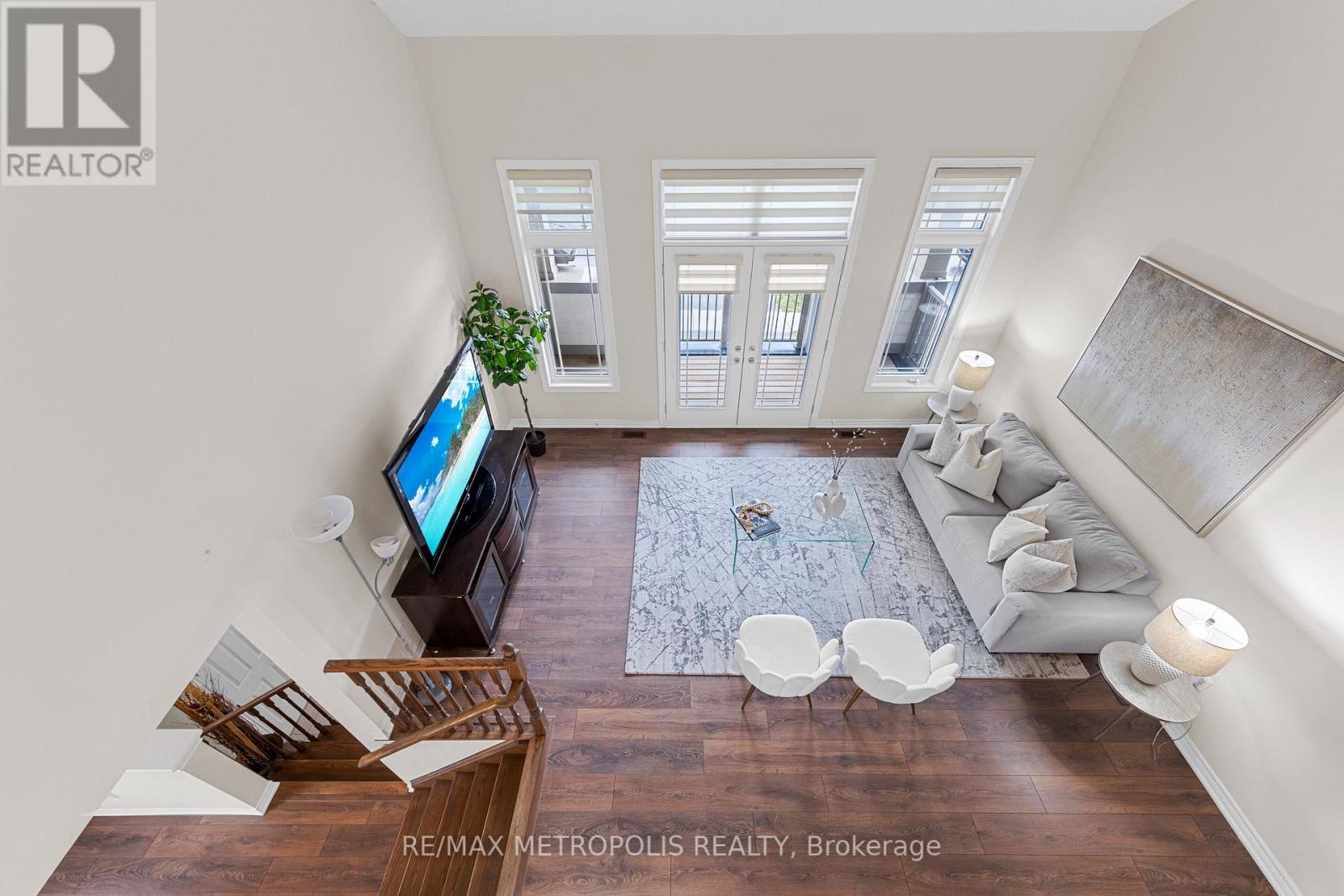 16 BELL AVE