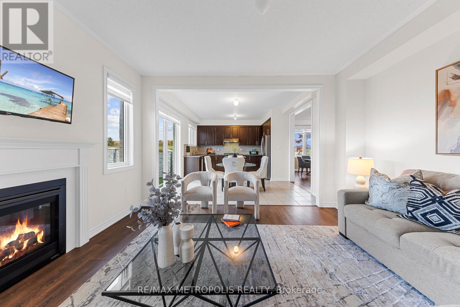 16 BELL AVE