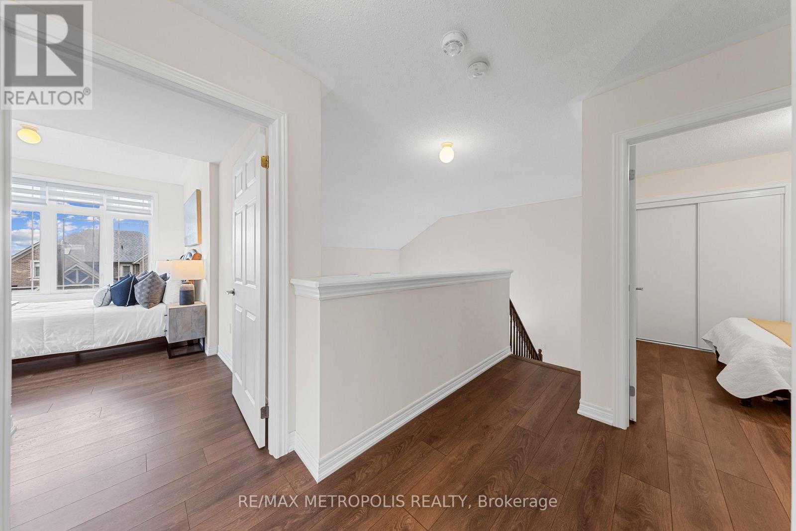 16 BELL AVE
