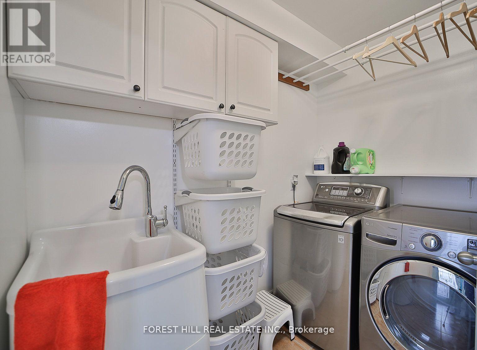 253 EQUATOR CRES