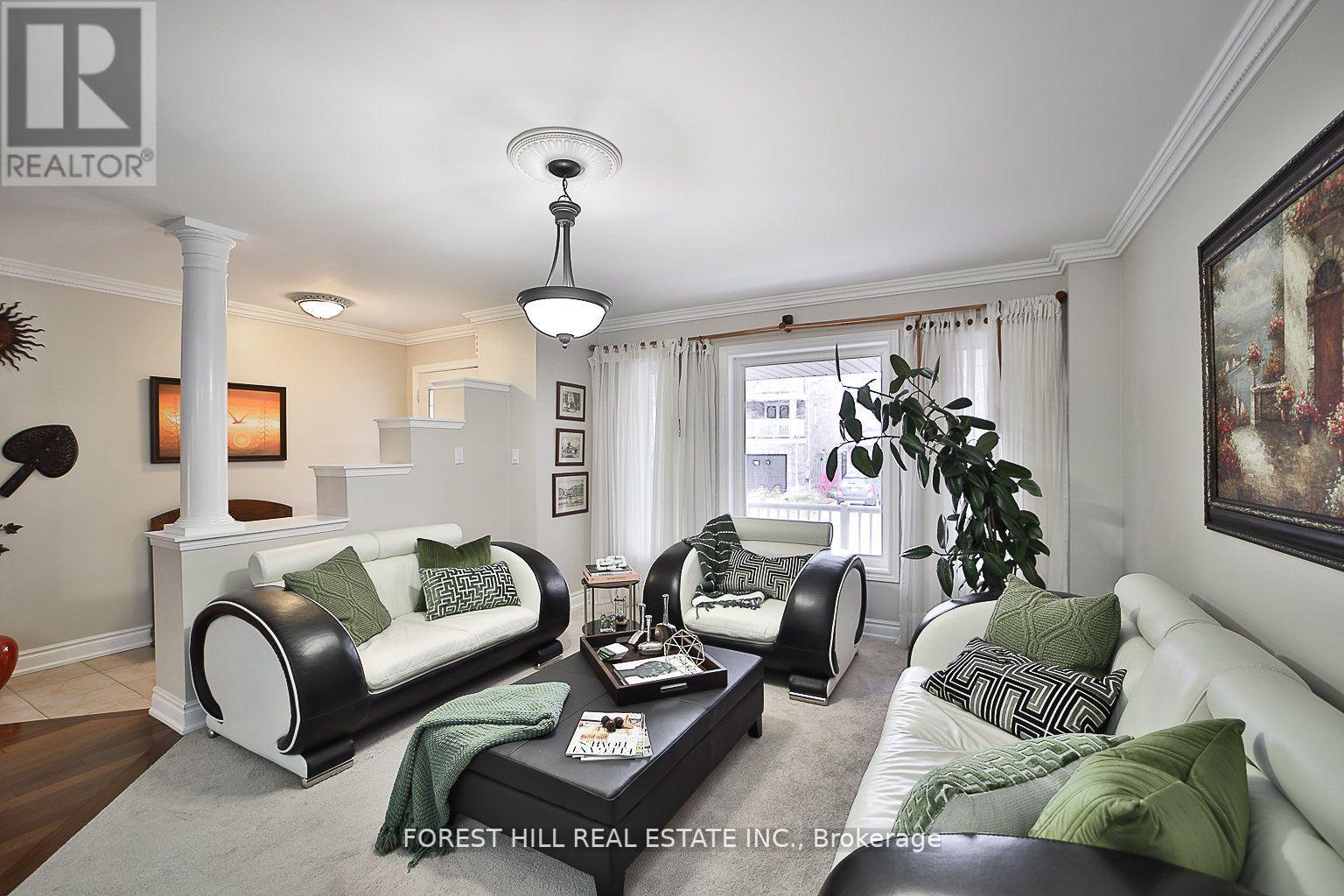 253 EQUATOR CRES