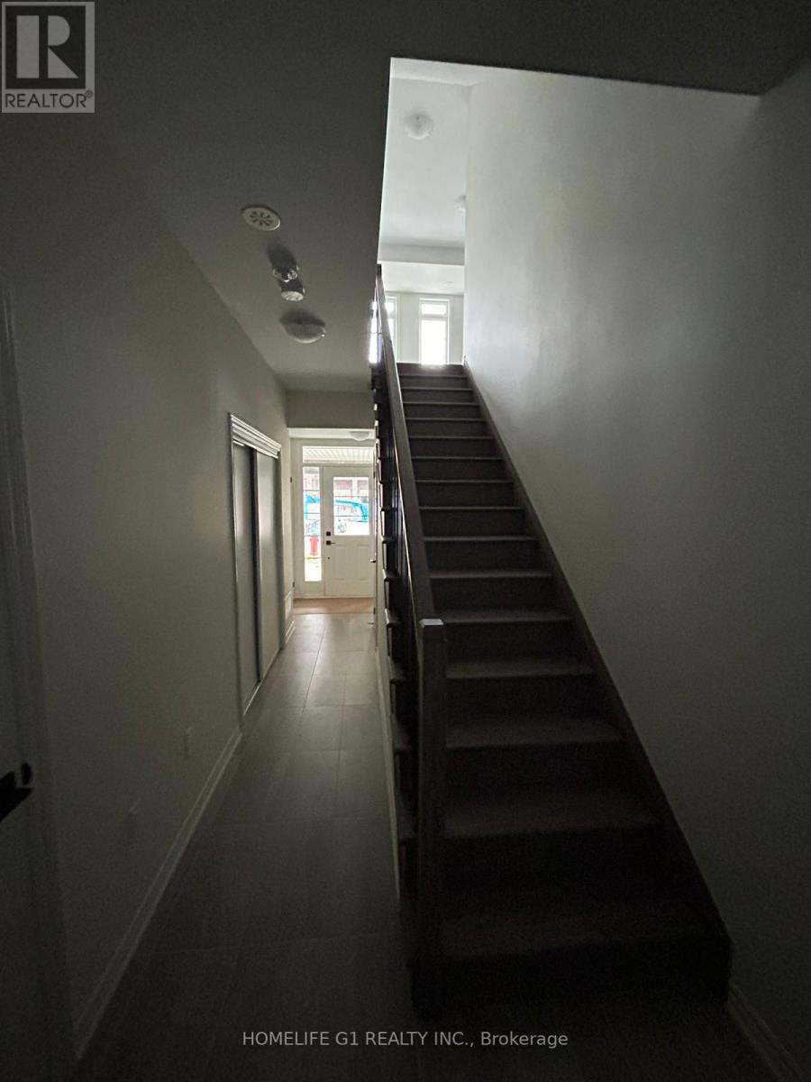 9 MEL IRVING DR