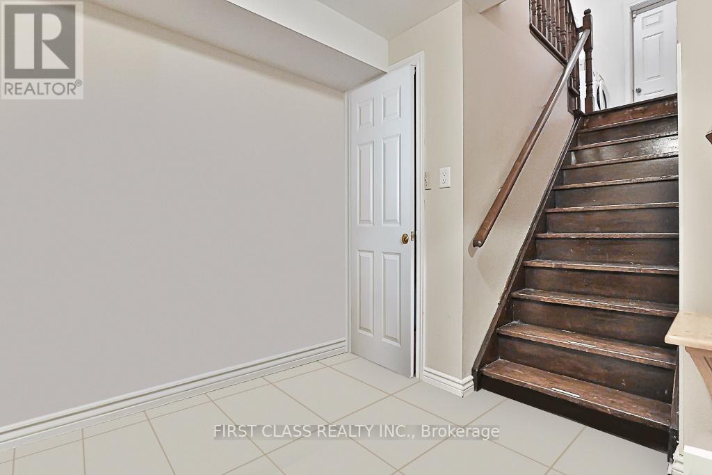 290 MARIA ANTONIA RD