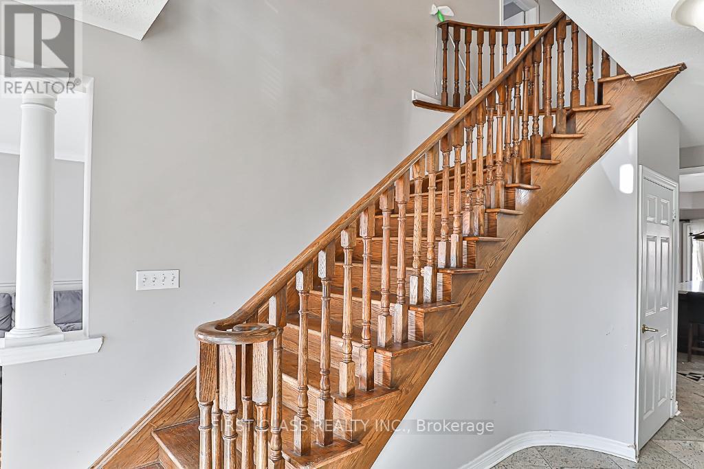 290 MARIA ANTONIA RD