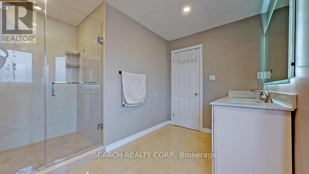 #MAIN -95 LENSMITH DR
