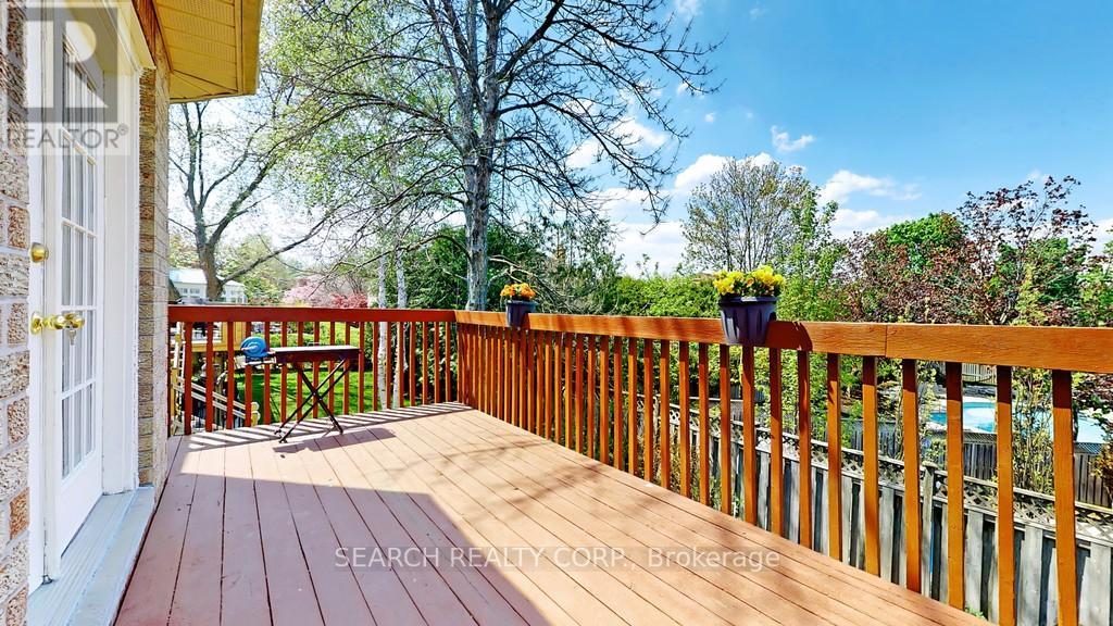 #MAIN -95 LENSMITH DR