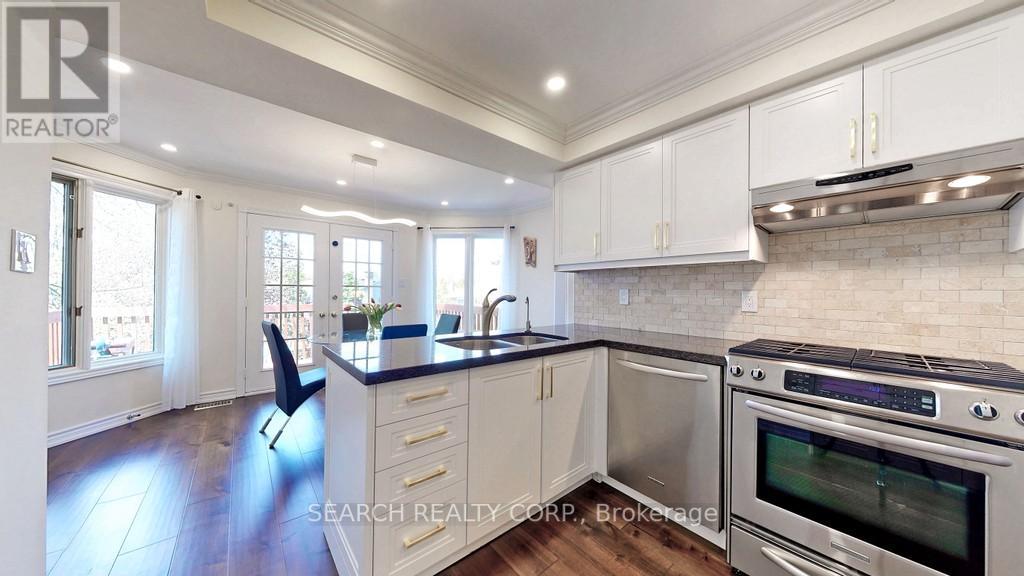 #MAIN -95 LENSMITH DR