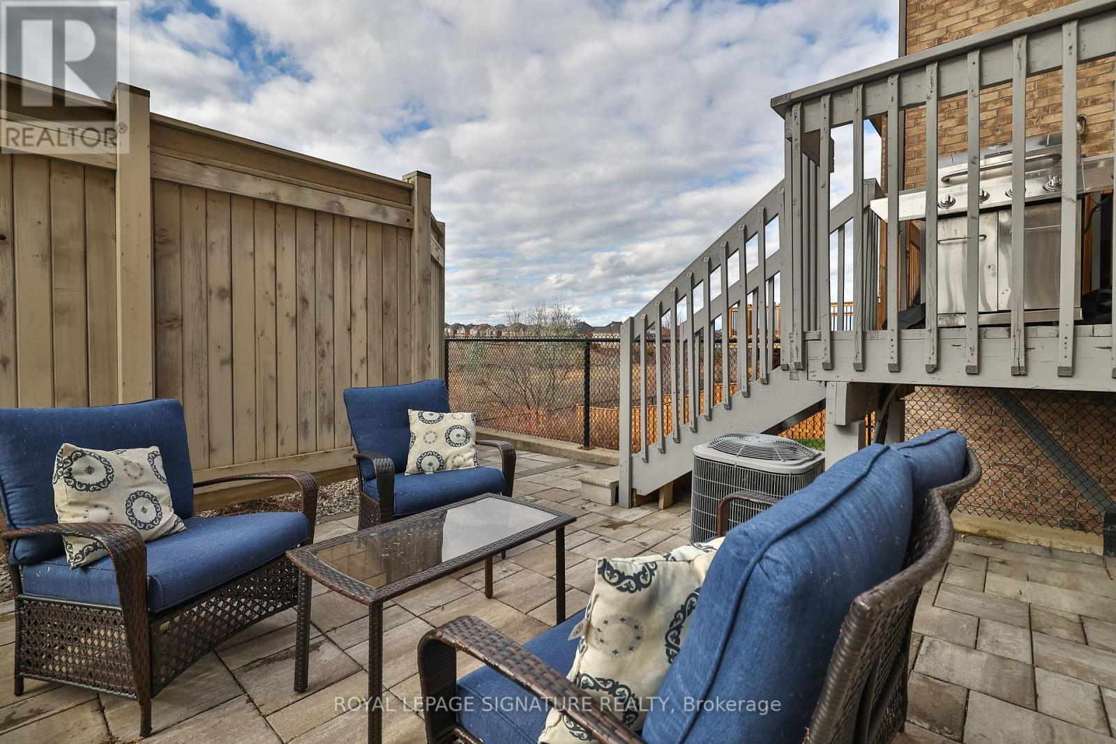 362 ELYSE CRT