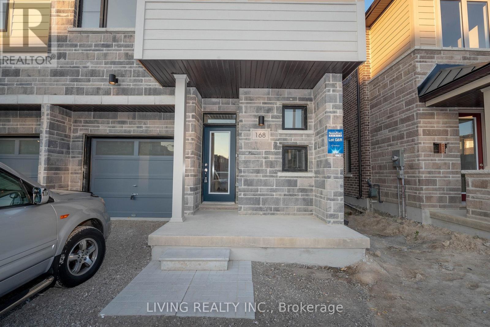 168 WILLIAM BOOTH AVE