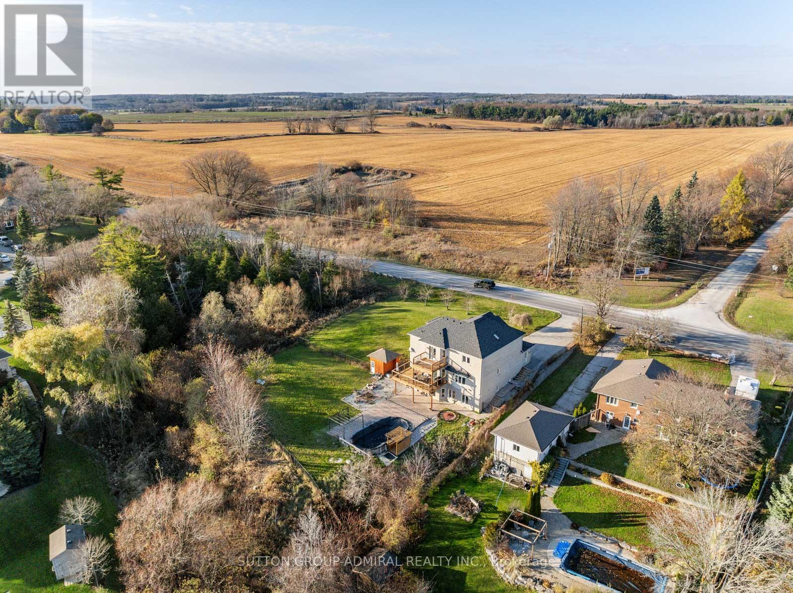 31 GRANDVIEW CRES