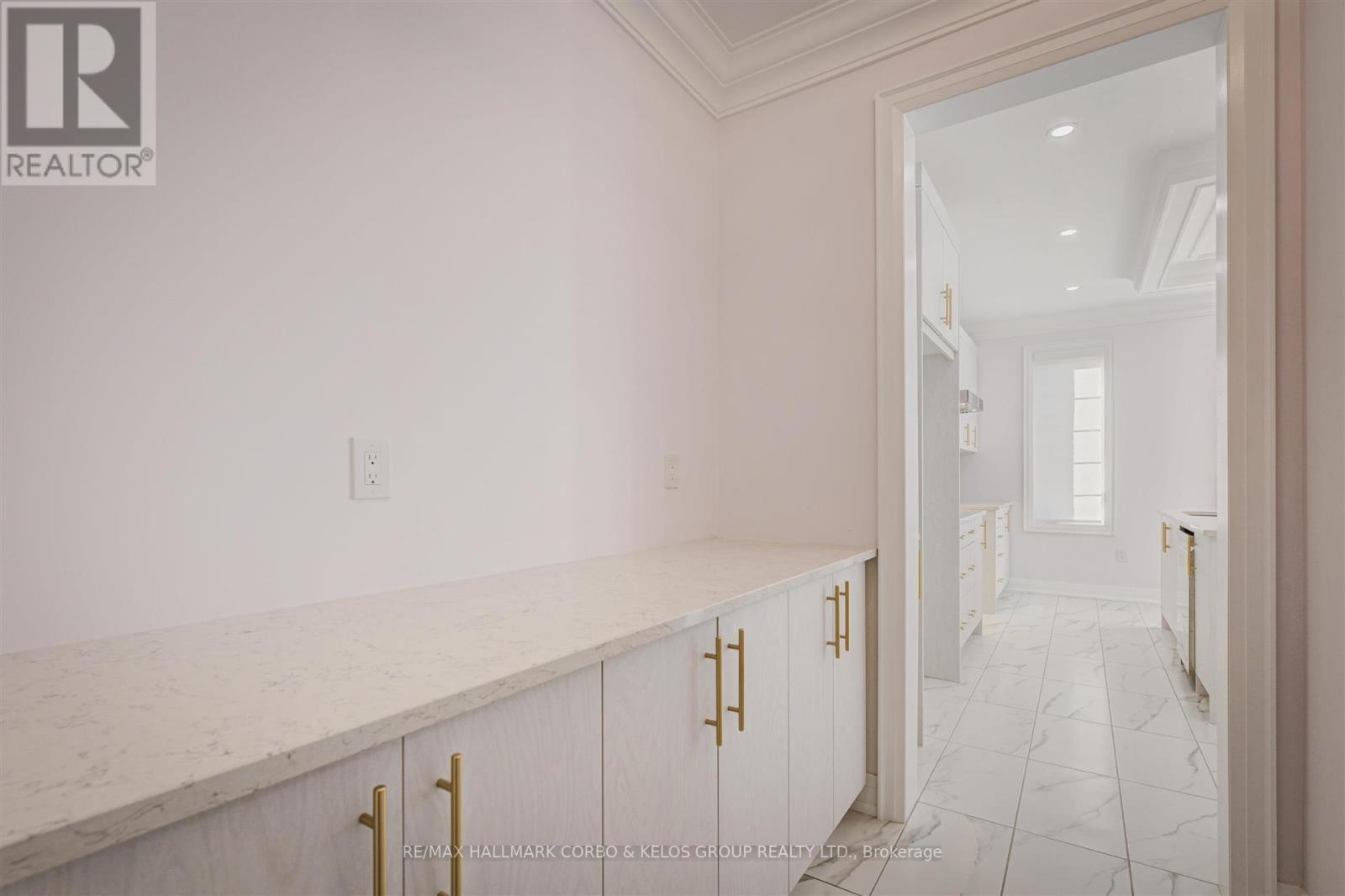 139 BETHPAGE CRES