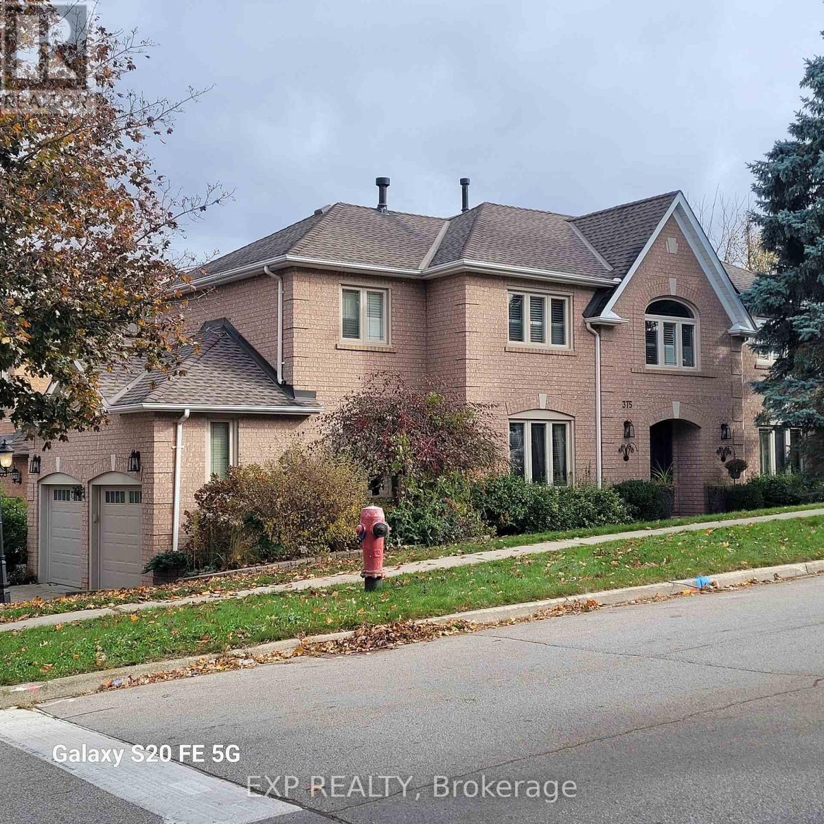 375 CARRUTHERS AVE