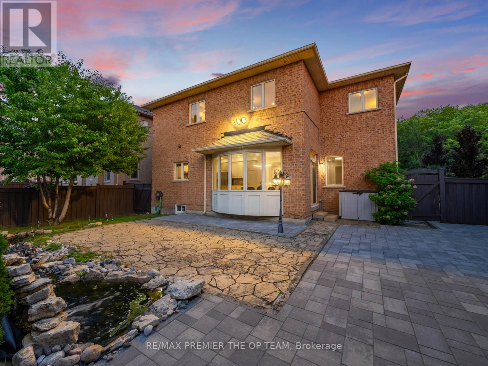 426 MARIA ANTONIA RD