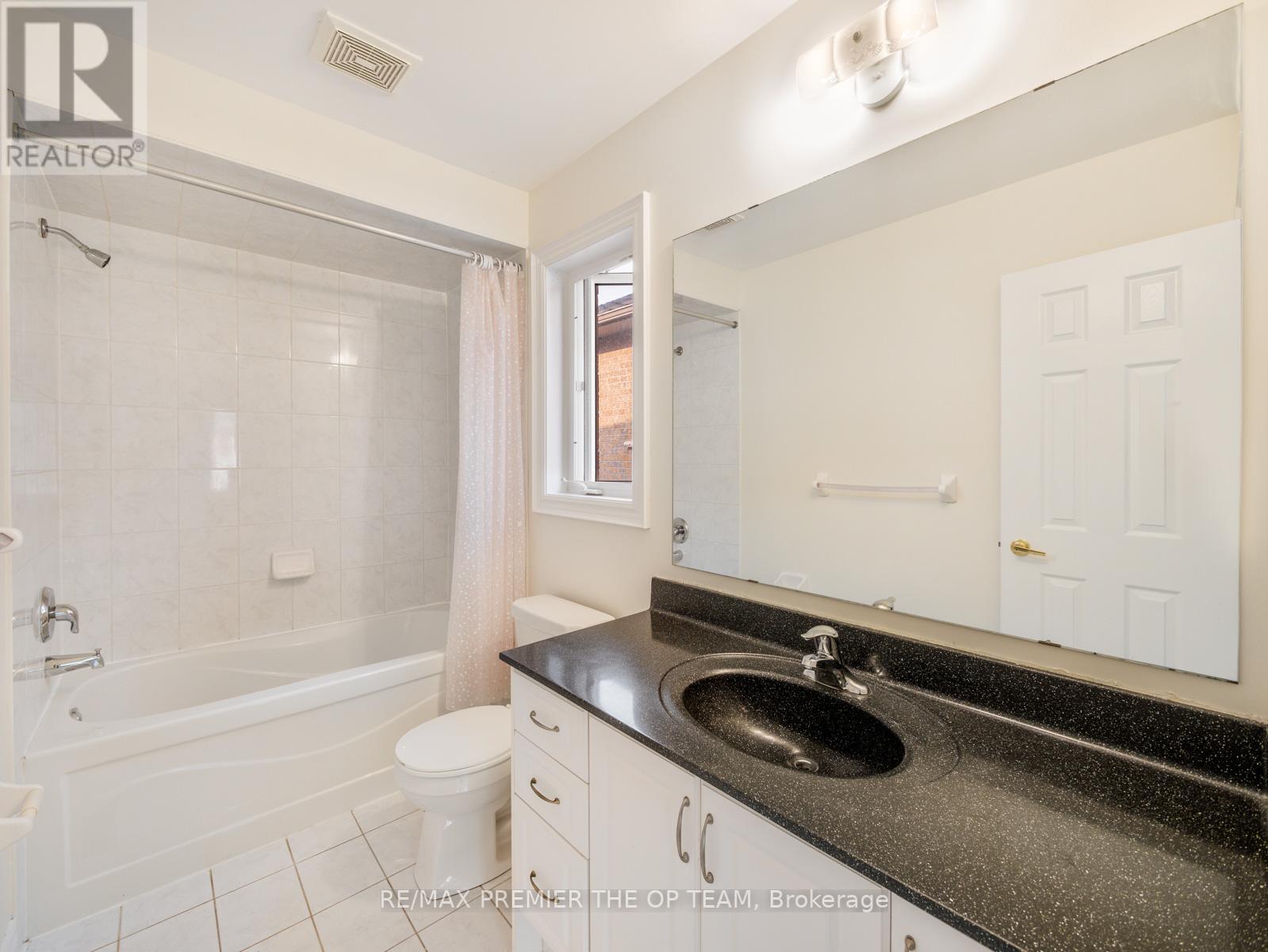 426 MARIA ANTONIA RD