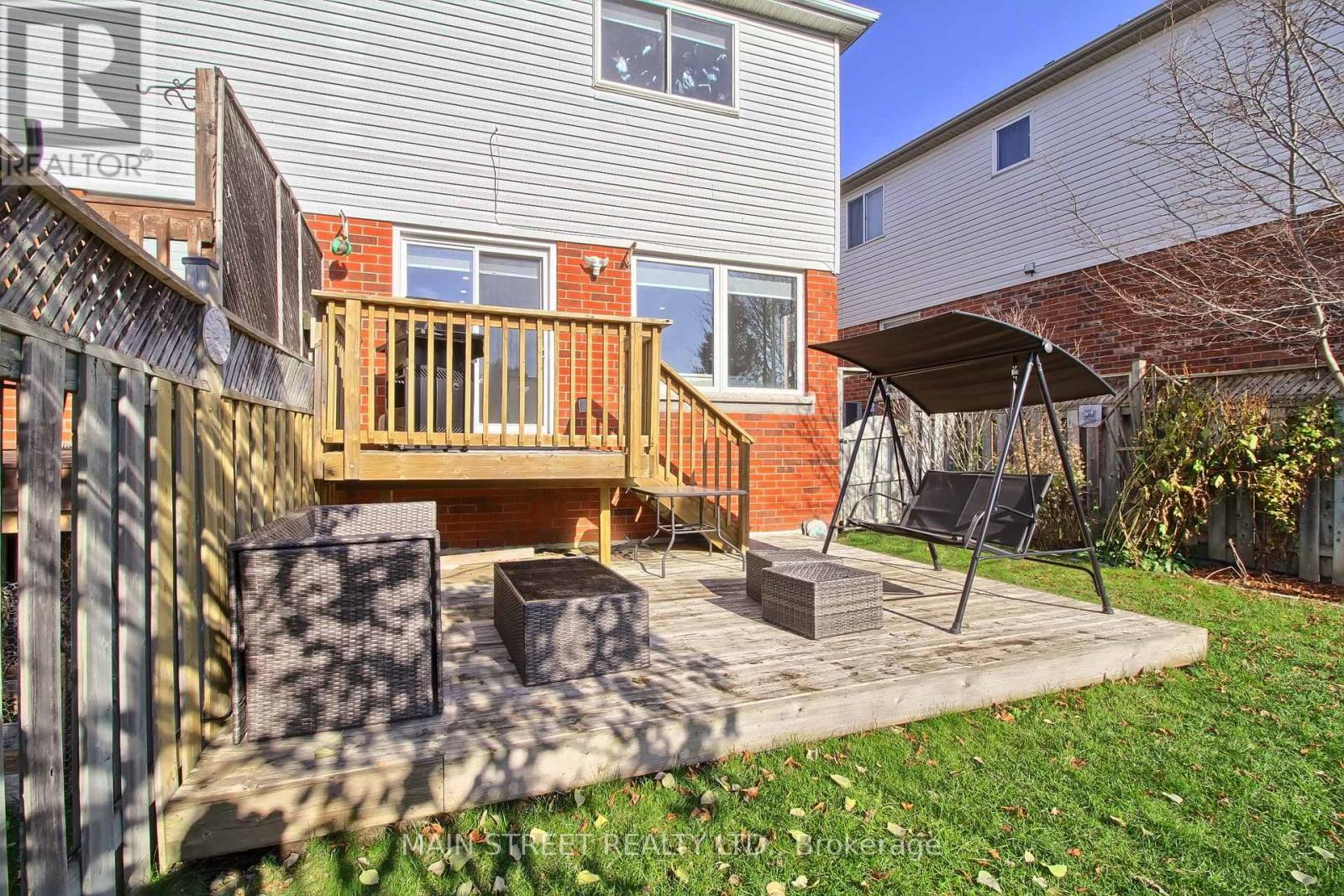 504 HEDDLE CRES
