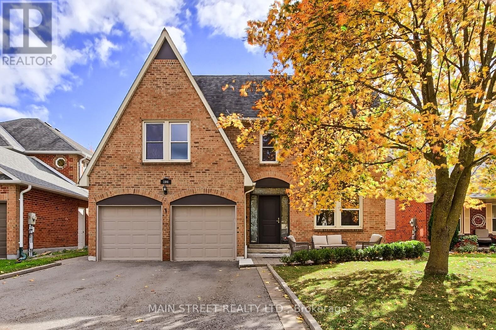 104 PEEVERS CRES