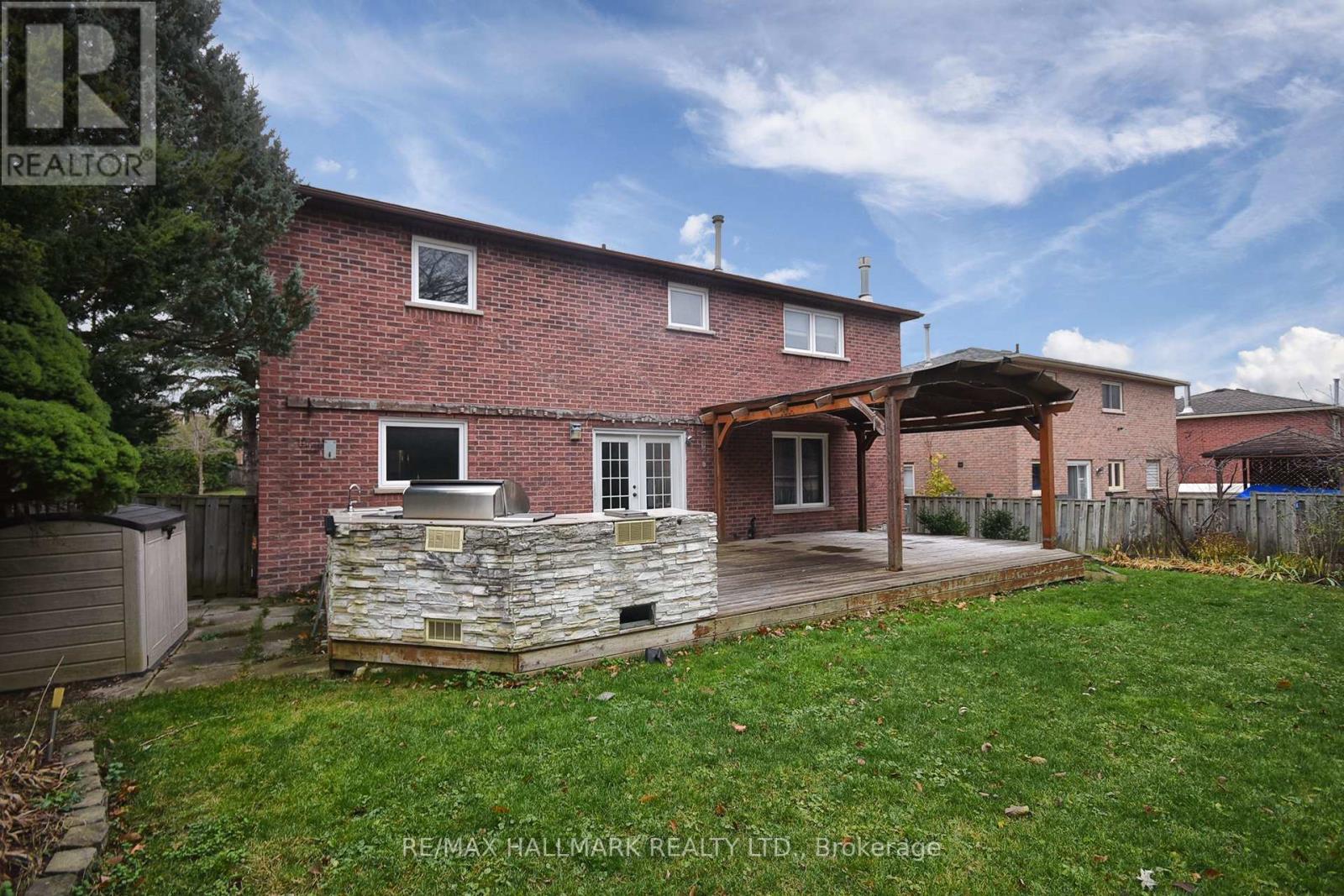 883 LESLIE VALLEY DR