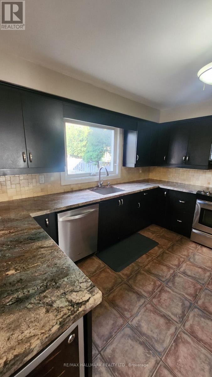 883 LESLIE VALLEY DR