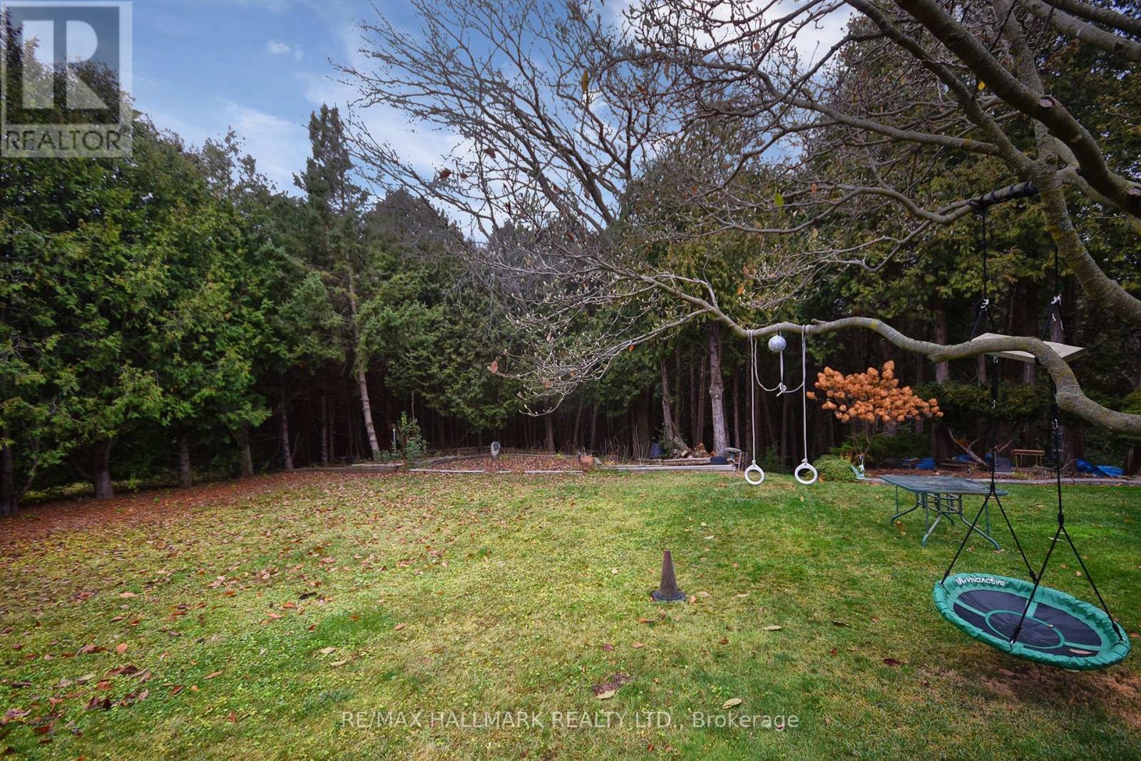 883 LESLIE VALLEY DR