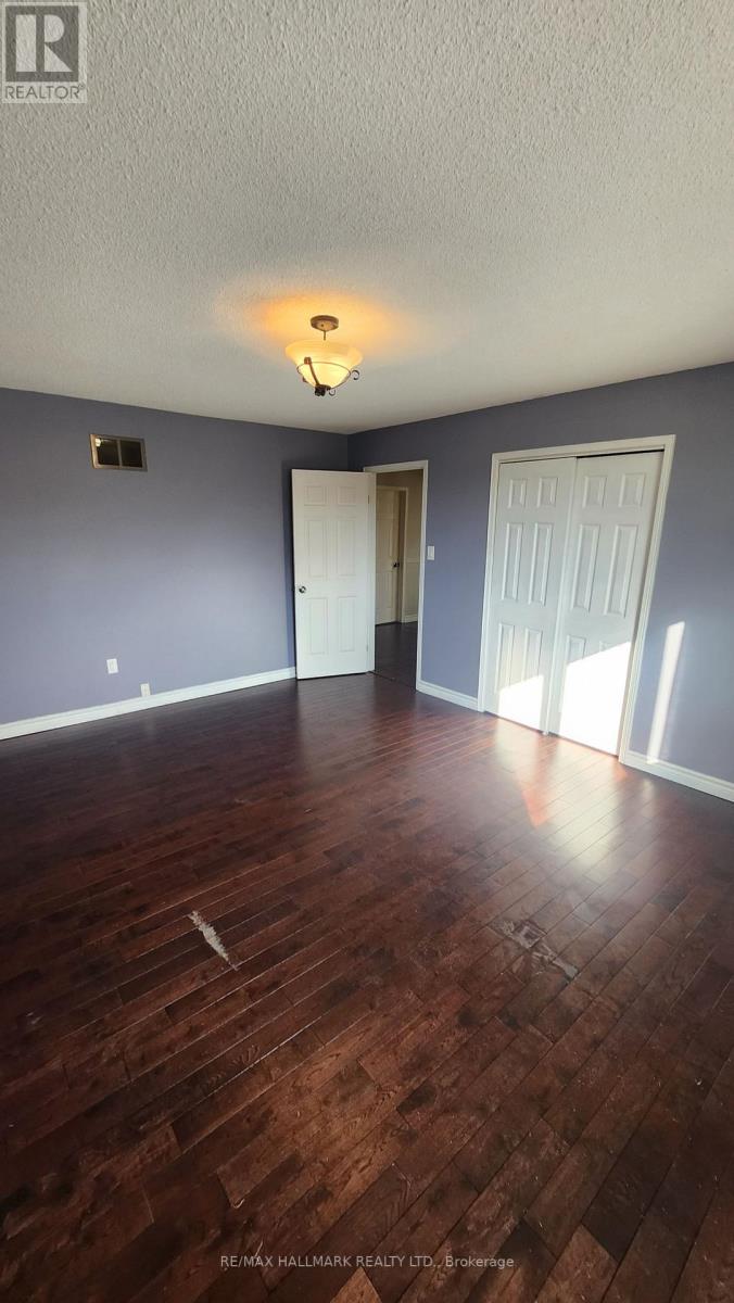 883 LESLIE VALLEY DR