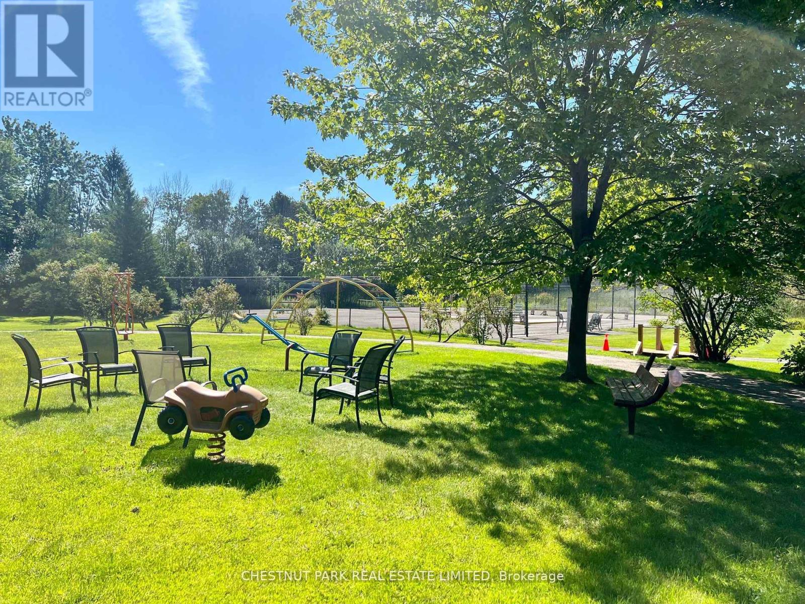 #223 -155 MAIN ST N, #223