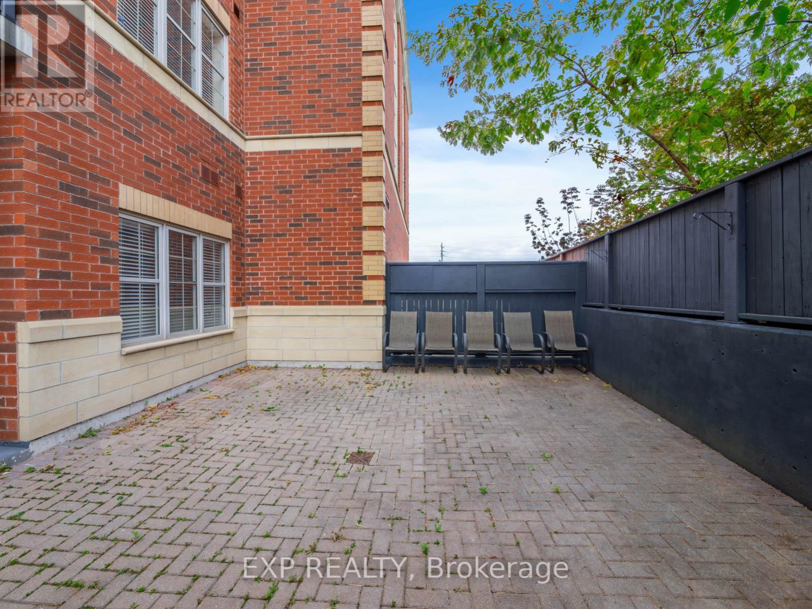#106 -9973 KEELE ST, #106