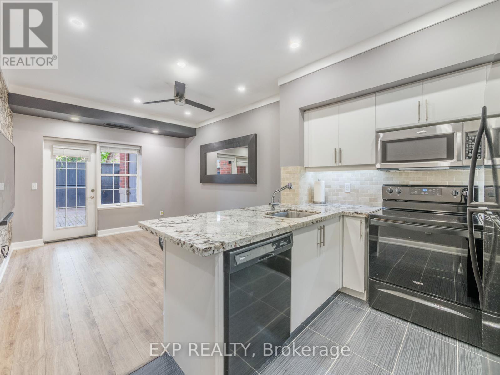 #106 -9973 KEELE ST, #106