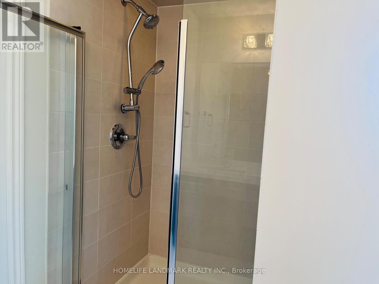 1205 BLENCOWE CRES
