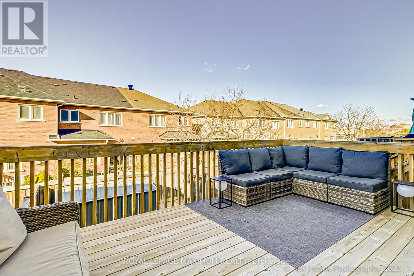 14 SHELBOURNE DR
