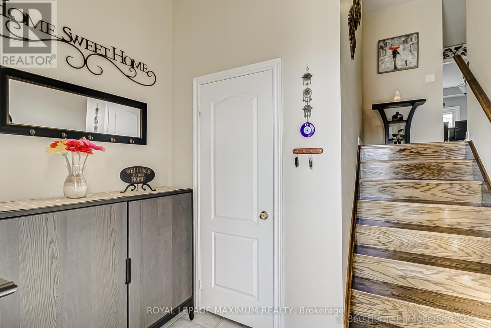 14 SHELBOURNE DR