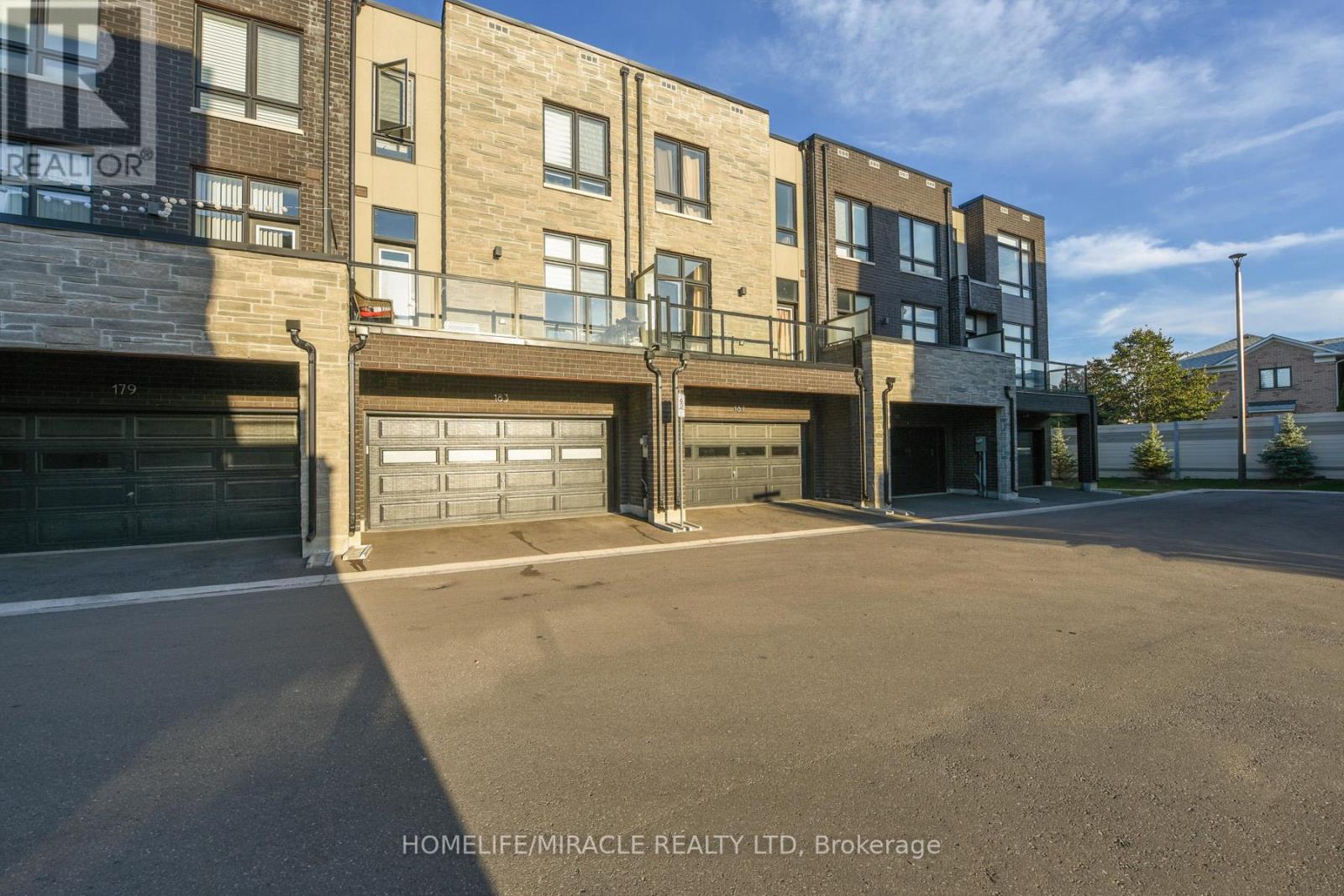 183 CARPACCIO AVE