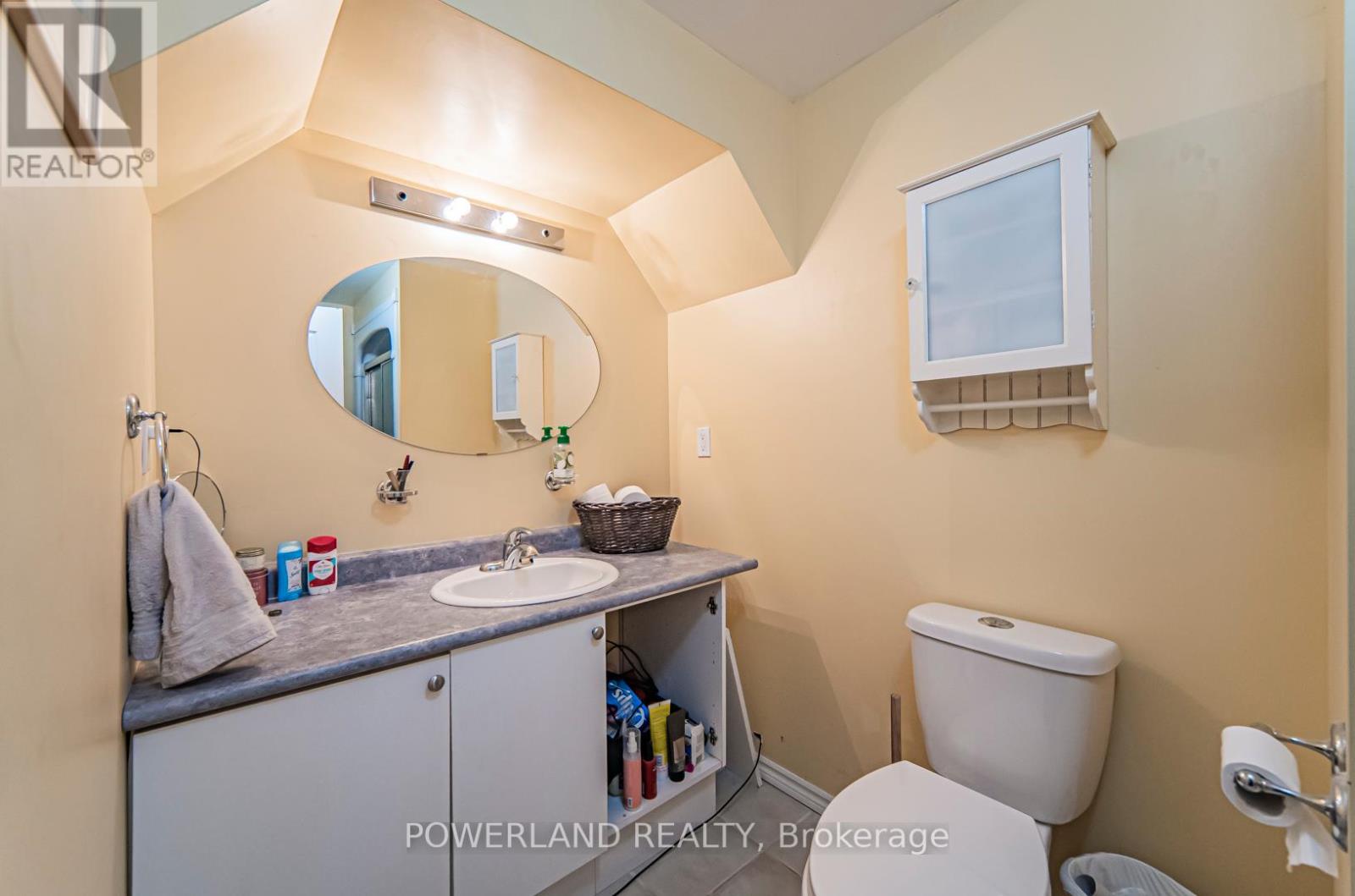 #BASEMEN -23 DEERHORN CRES, #Basemen
