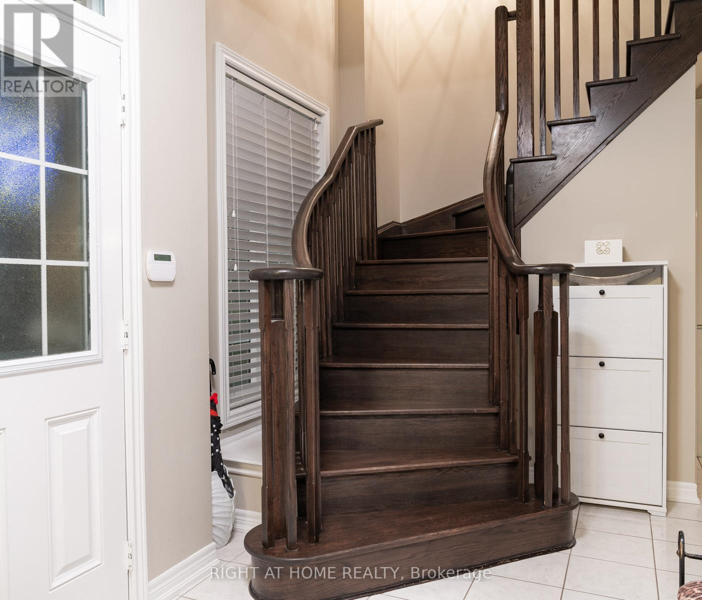 152 PELEE AVE