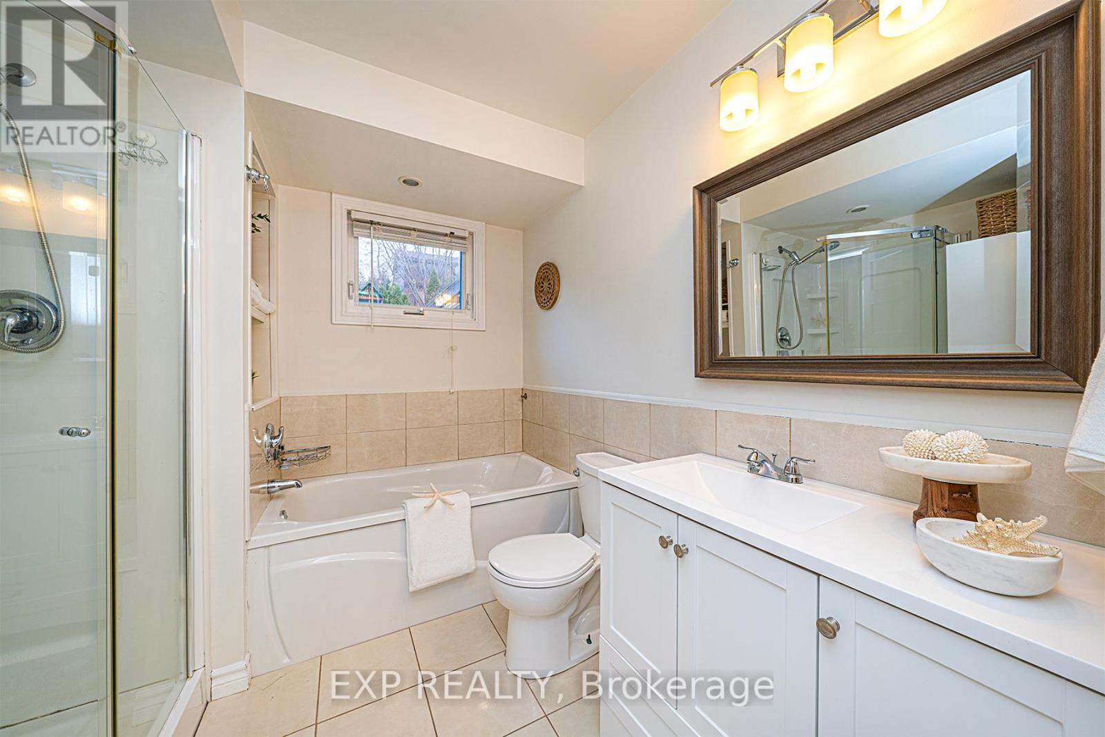140 VALLEYVIEW CRES