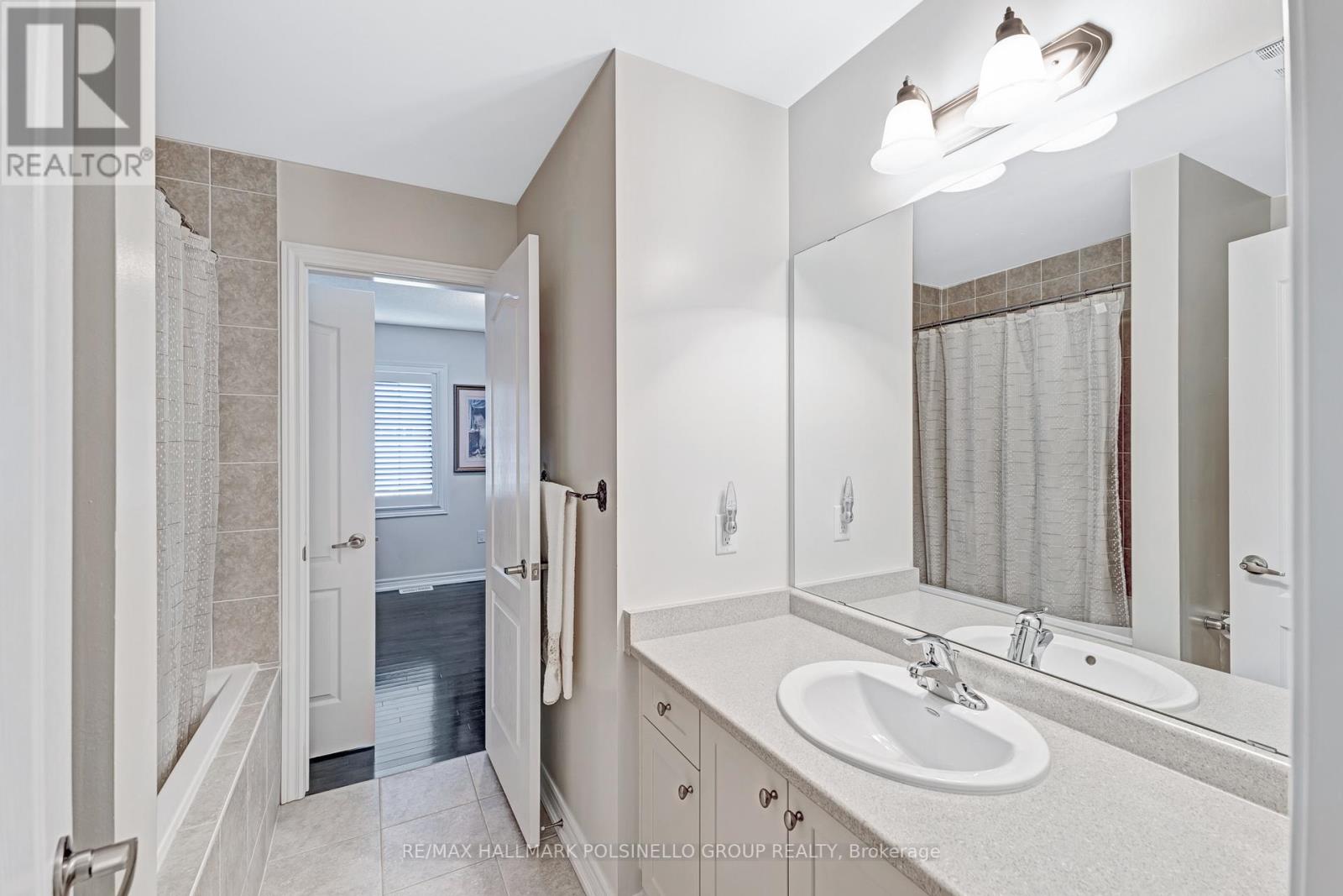 214 ASPENWOOD DR