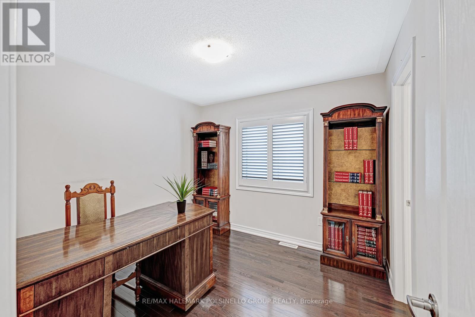 214 ASPENWOOD DR
