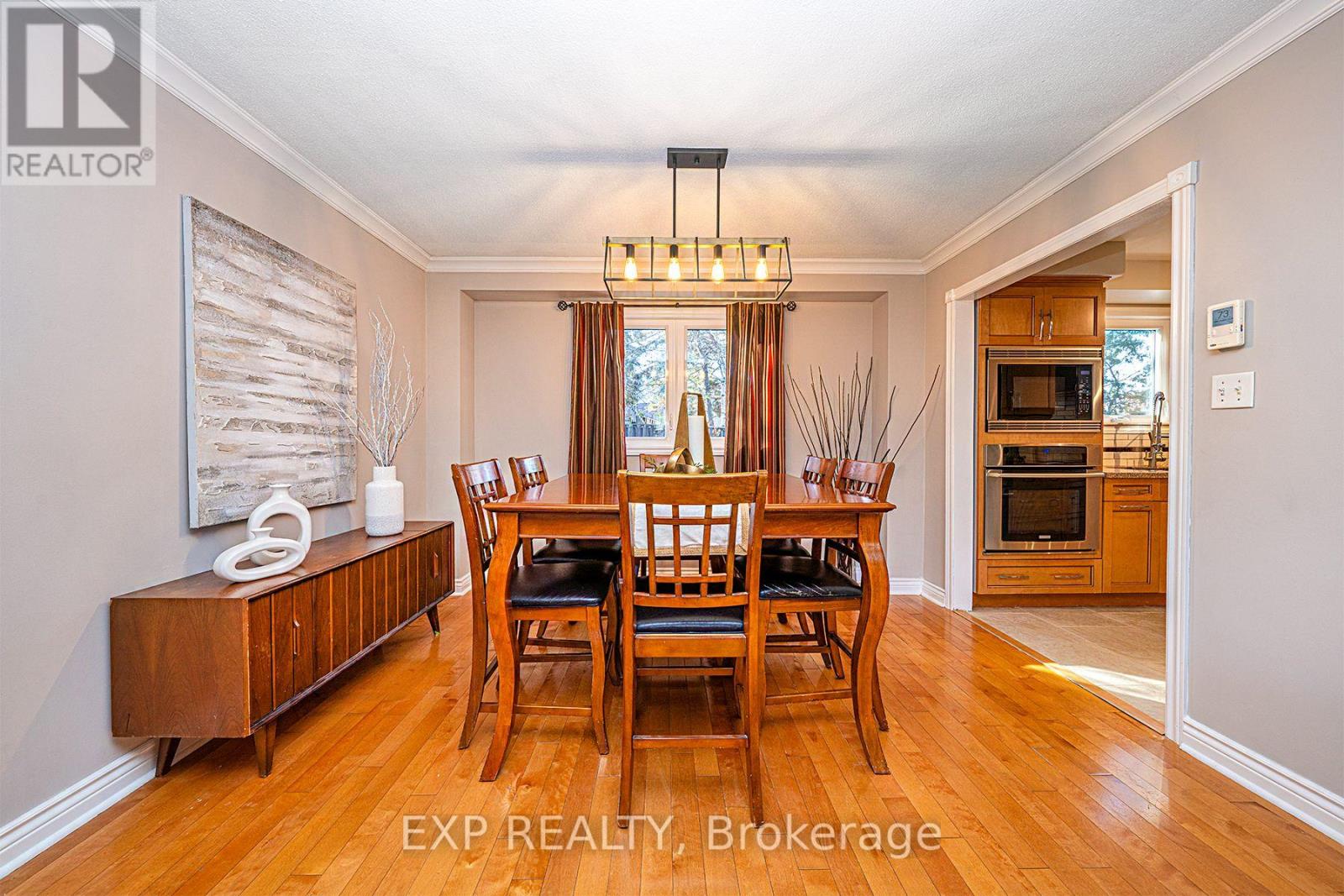 96 RUTLEDGE AVE