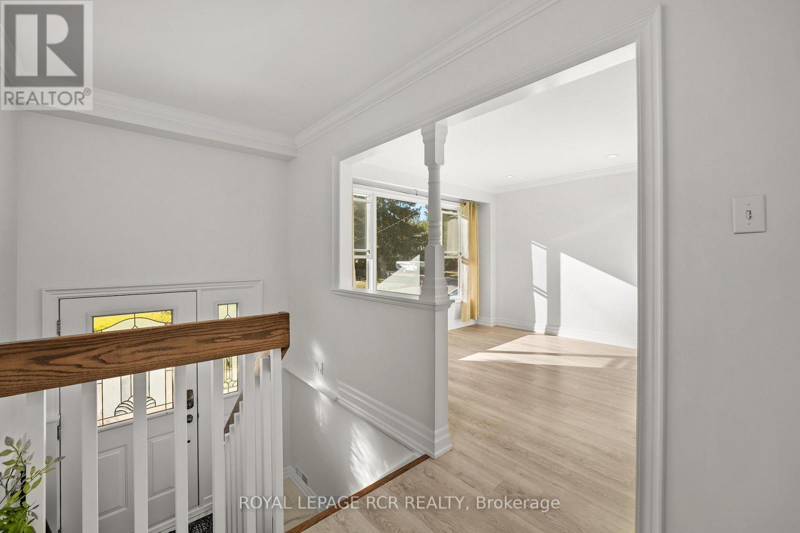 325 AMELIA ST