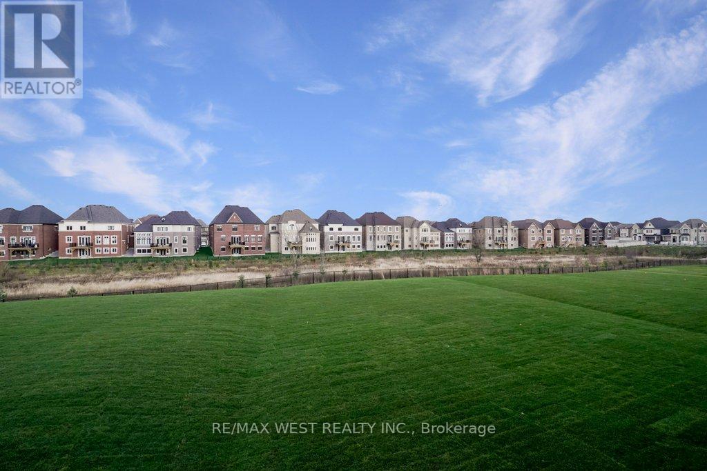 59 ENCLAVE CRT