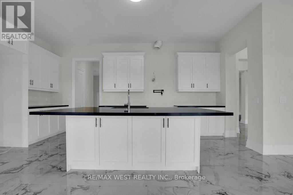 59 ENCLAVE CRT