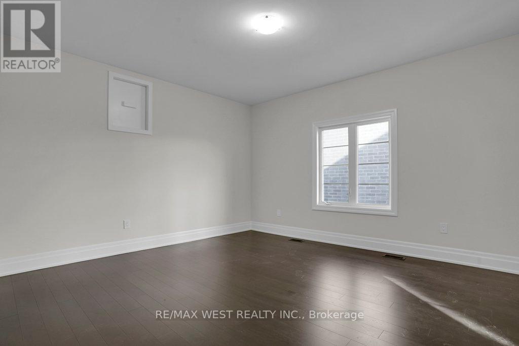59 ENCLAVE CRT