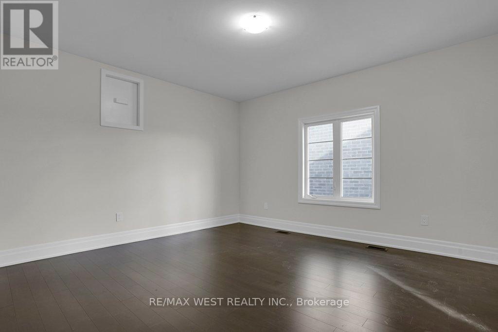59 ENCLAVE CRT